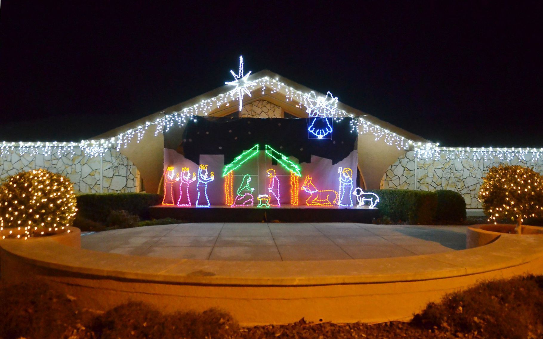 Napa Christmas lights